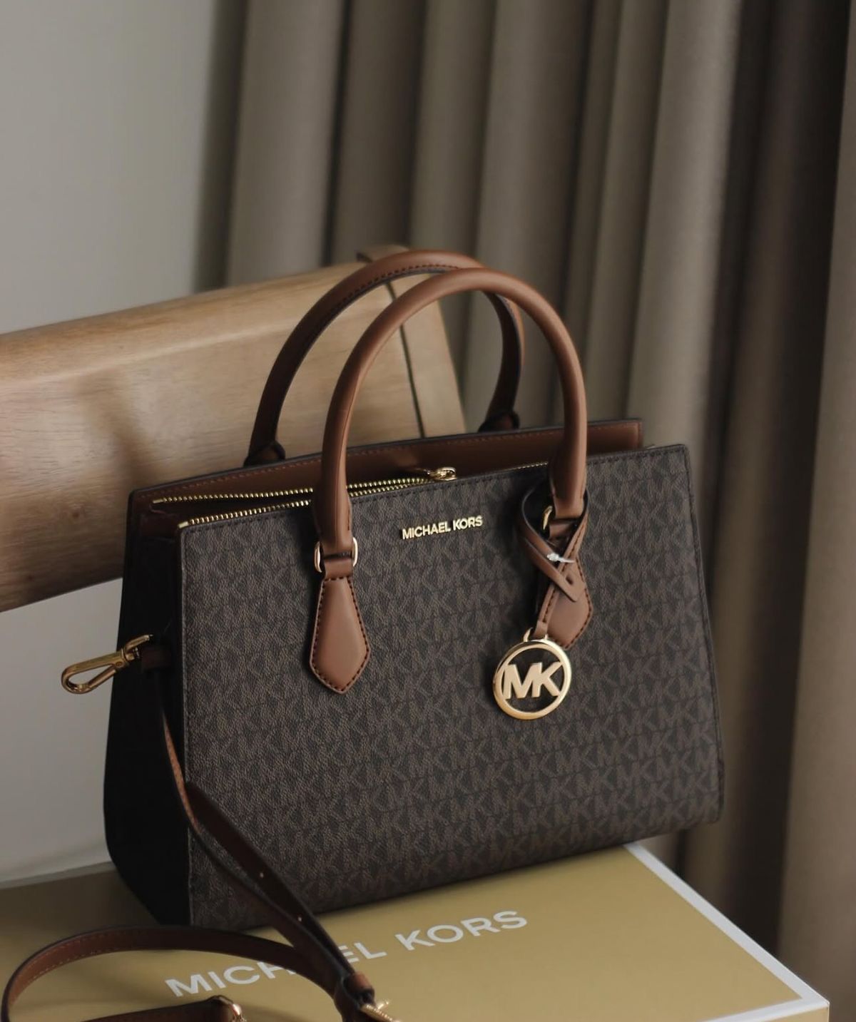 Luxury Crossbody Bag - Michael Kors